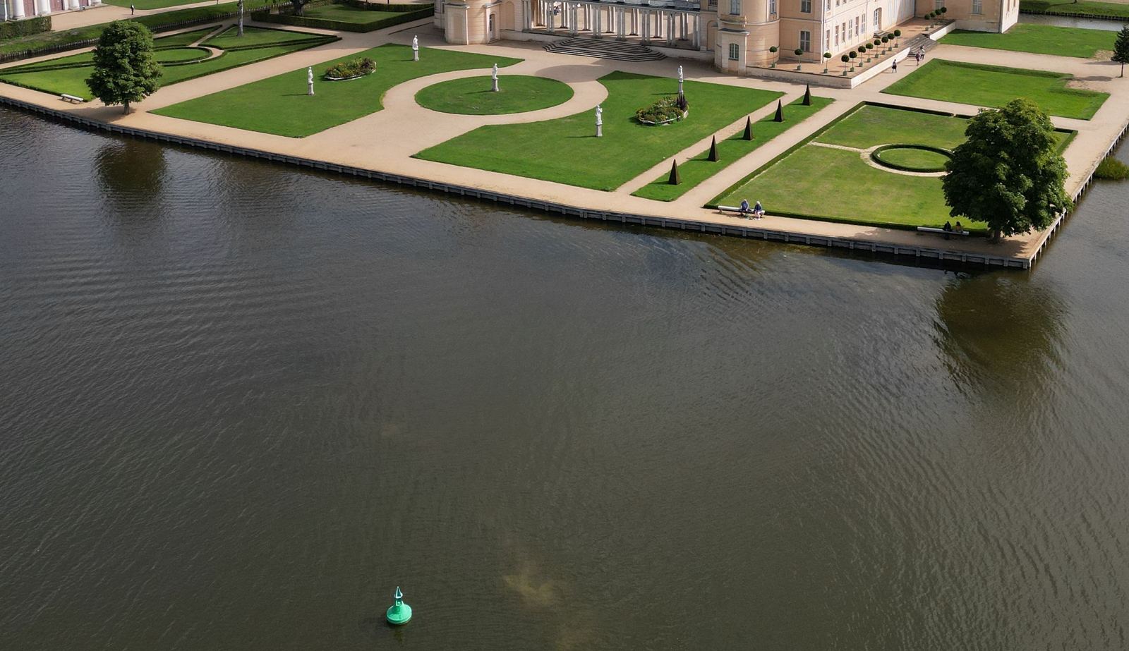 Schloss Rheinsberg — Bild 2 von 2